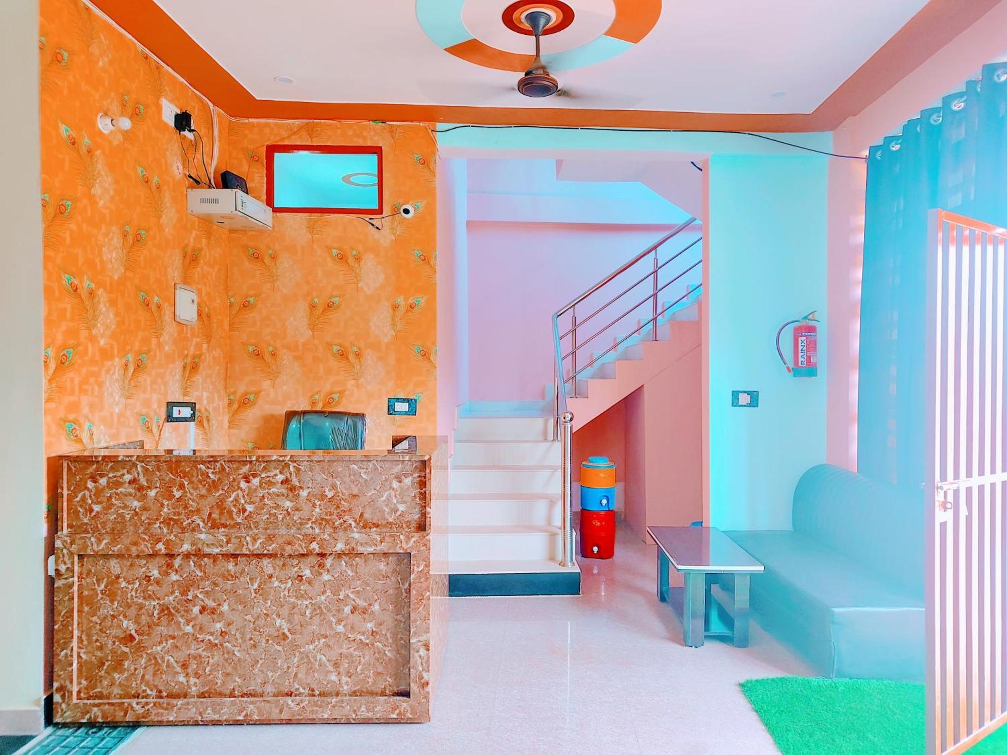 Hotel Raghukul Ayodhya Εξωτερικό φωτογραφία